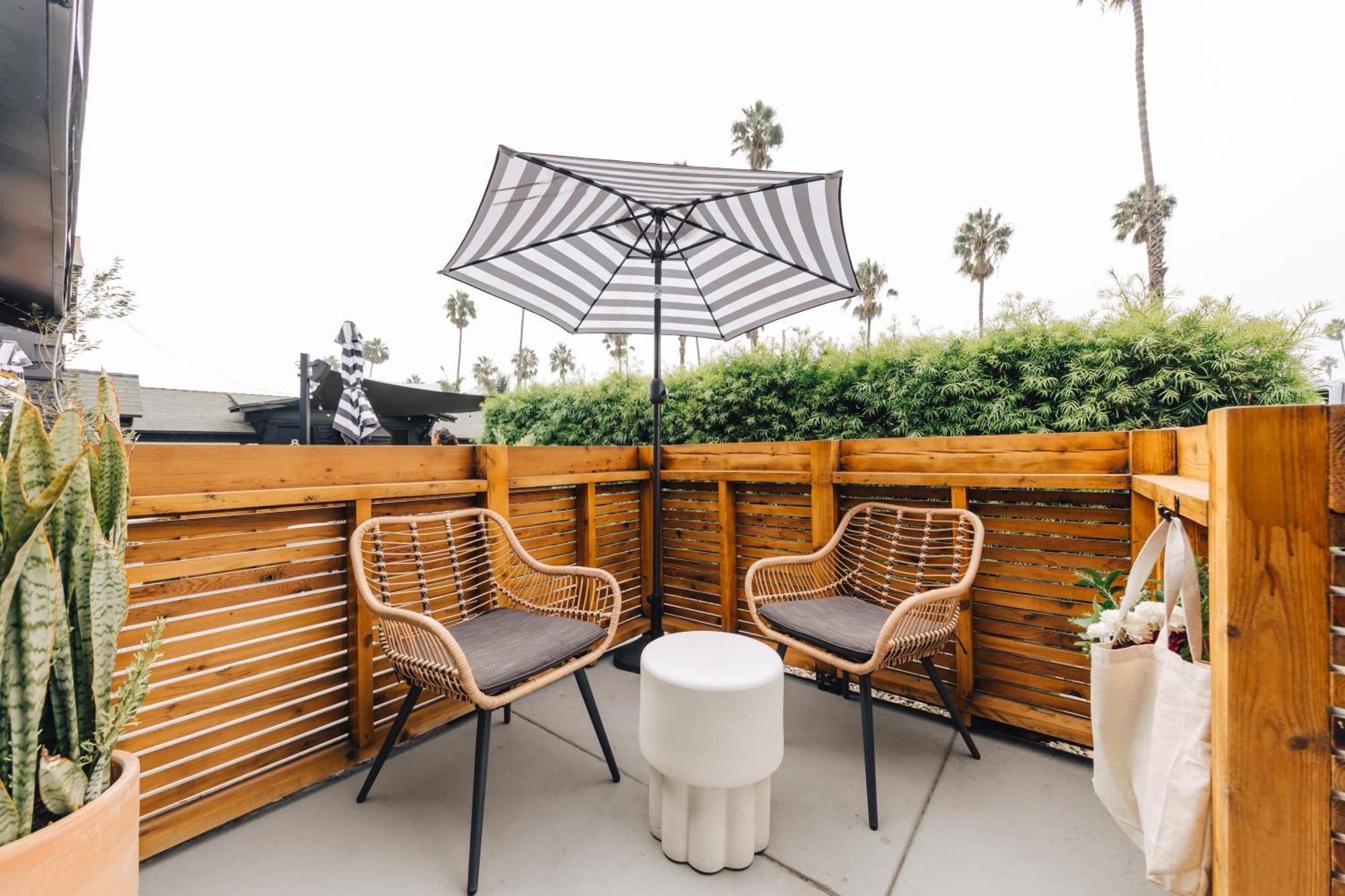The Green Room Hotel Οσιανσάιντ Εξωτερικό φωτογραφία